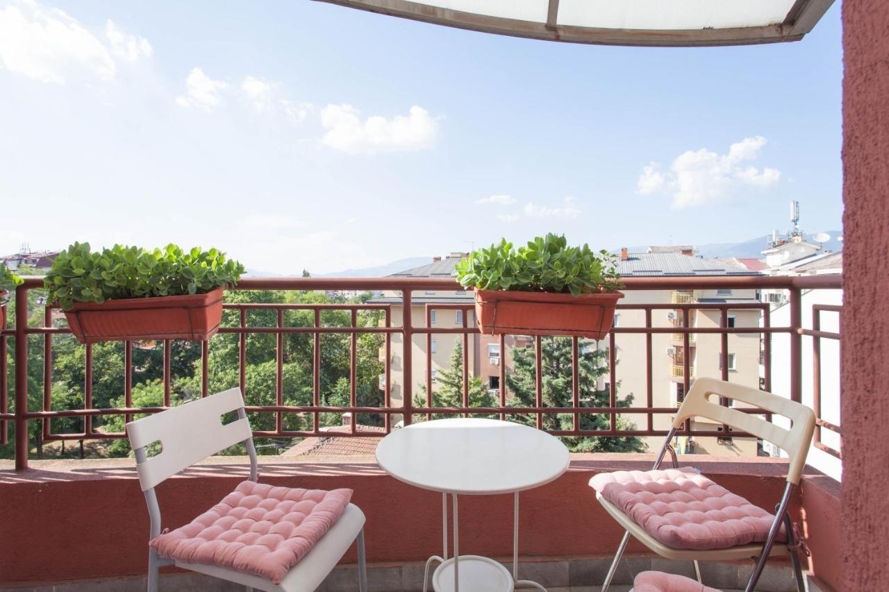 Red Apartment สโกเปีย ภายนอก รูปภาพ